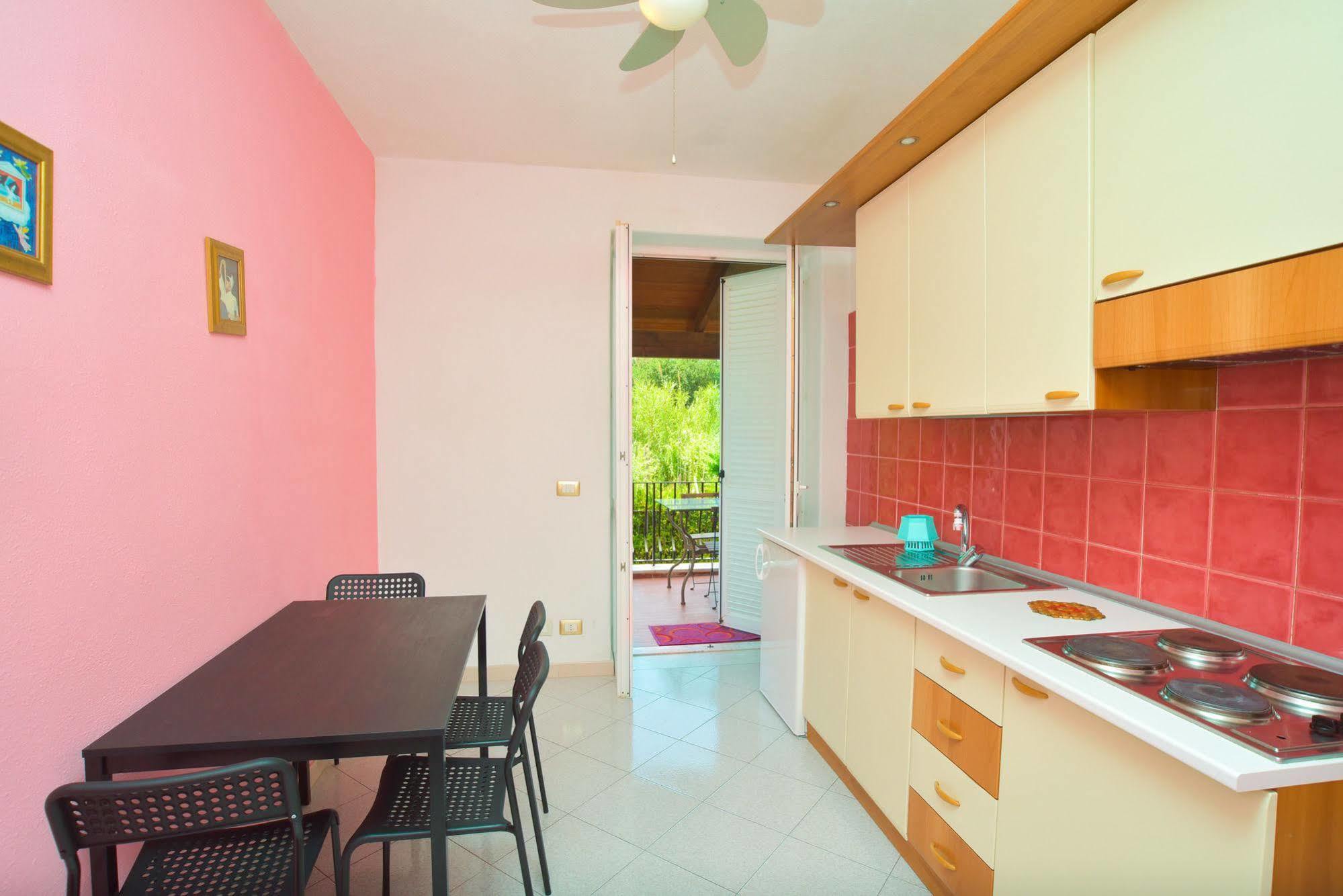 Residence Aegidius อีสเกีย ภายนอก รูปภาพ