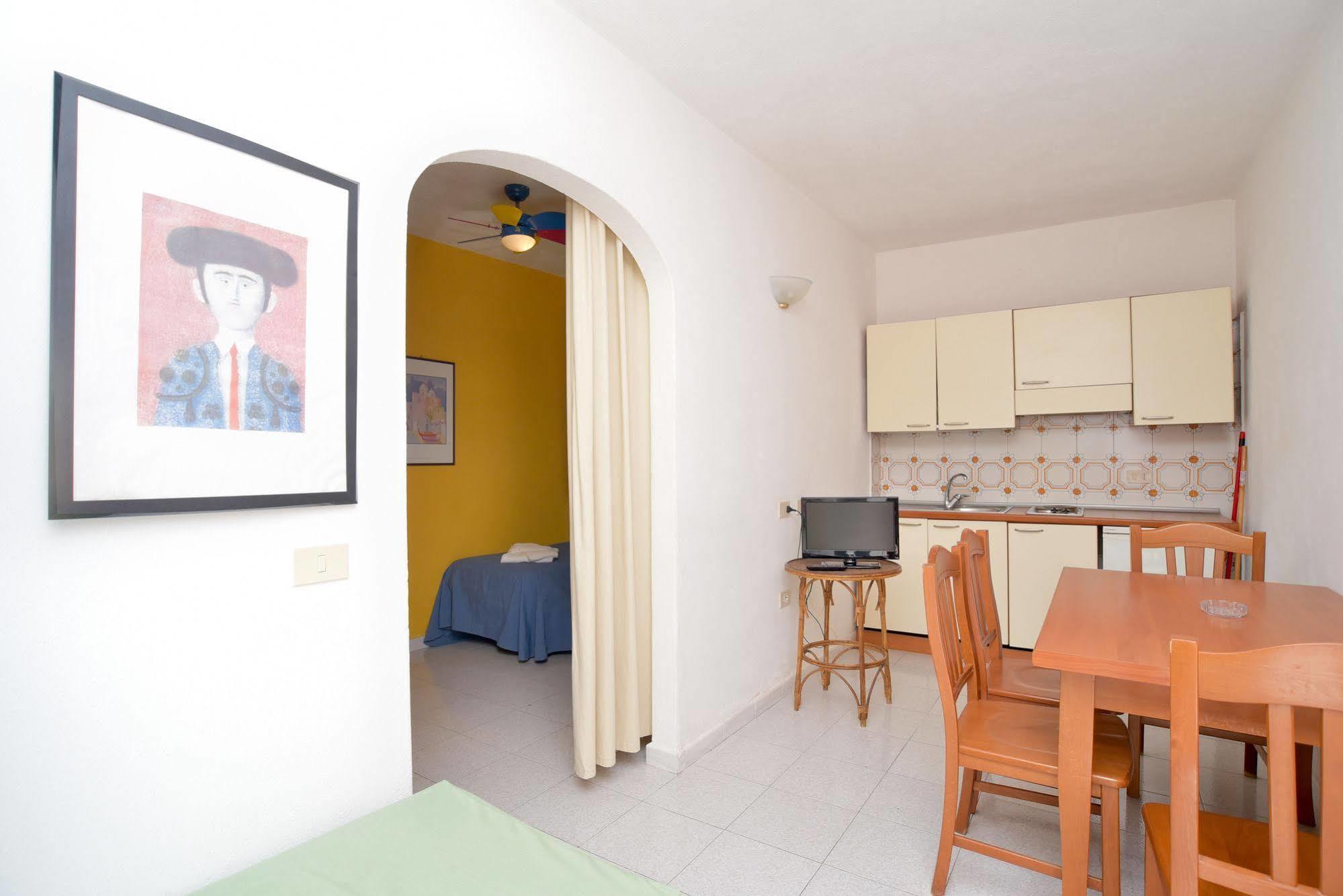 Residence Aegidius อีสเกีย ภายนอก รูปภาพ